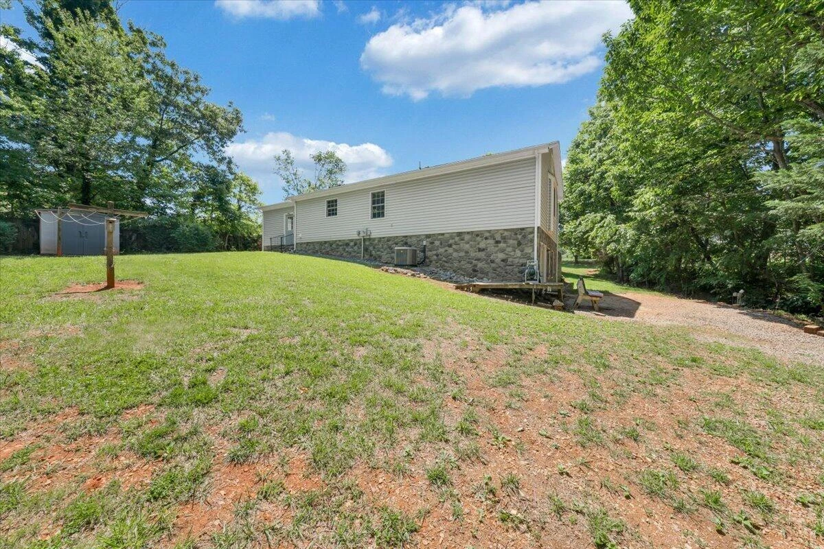 1124 Homeplace RD - Photo 38