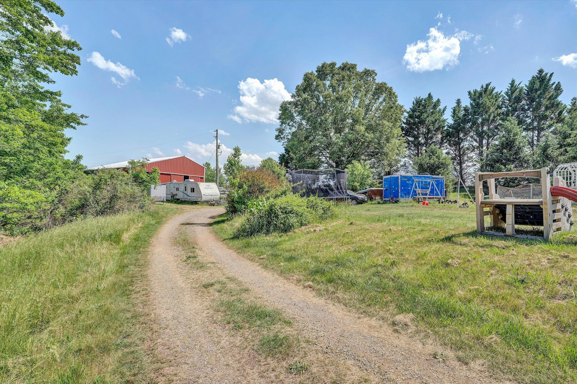 1441 Dickerson RD - Photo 25