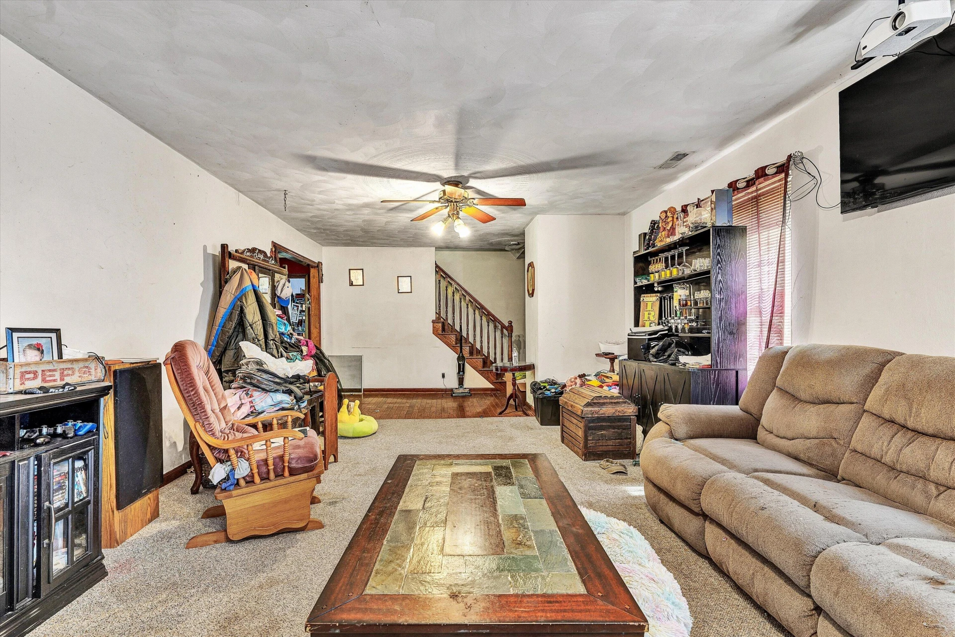 1441 Dickerson RD - Photo 5