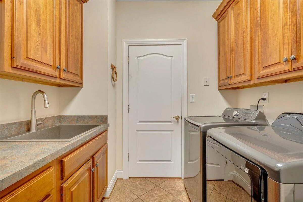 7275 Starlight LN - Photo 50