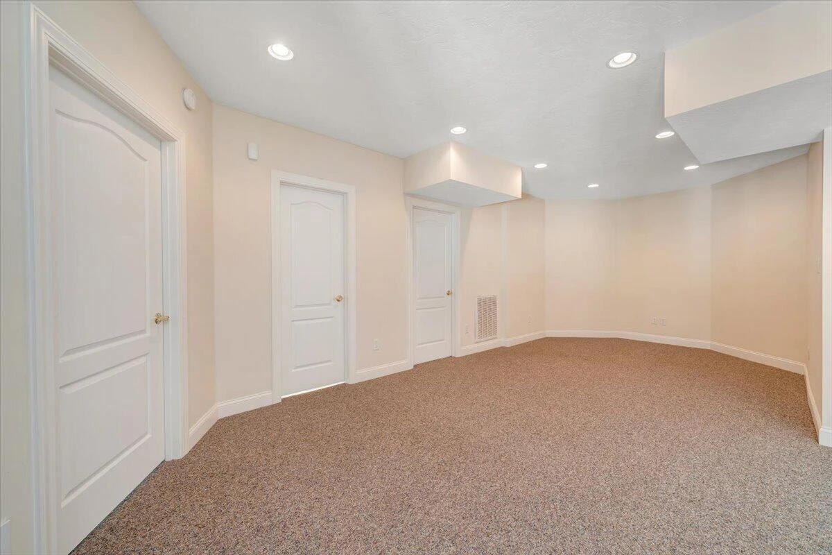 7275 Starlight LN - Photo 84