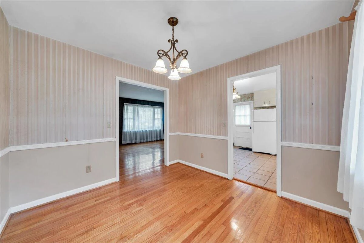 2747 Embassy DR - Photo 7