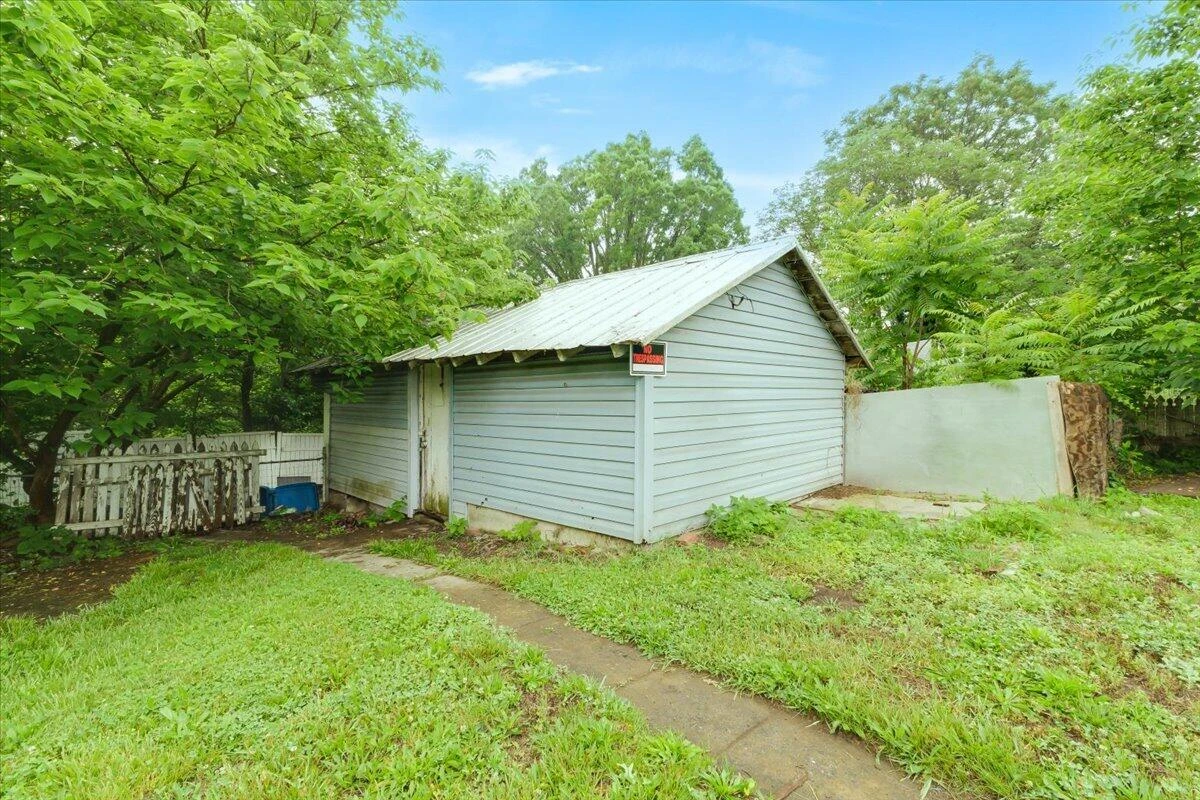 1225 Stewart AVE SE - Photo 25