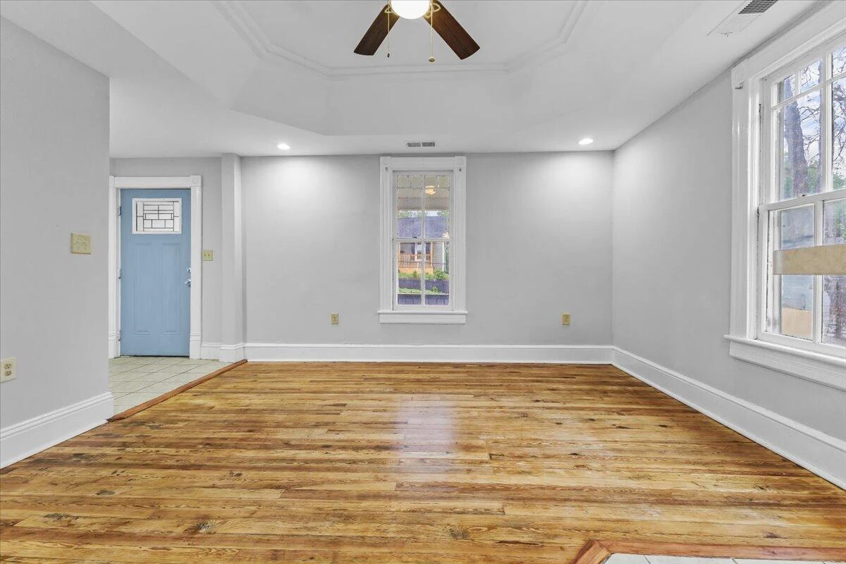 1225 Stewart AVE SE - Photo 3