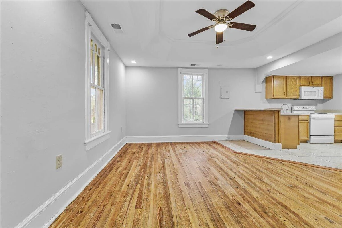 1225 Stewart AVE SE - Photo 4