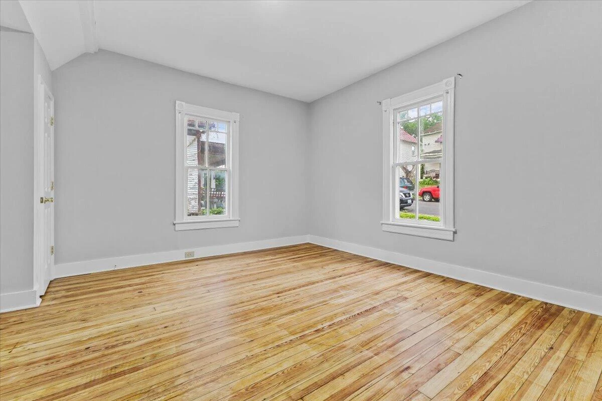 1225 Stewart AVE SE - Photo 8