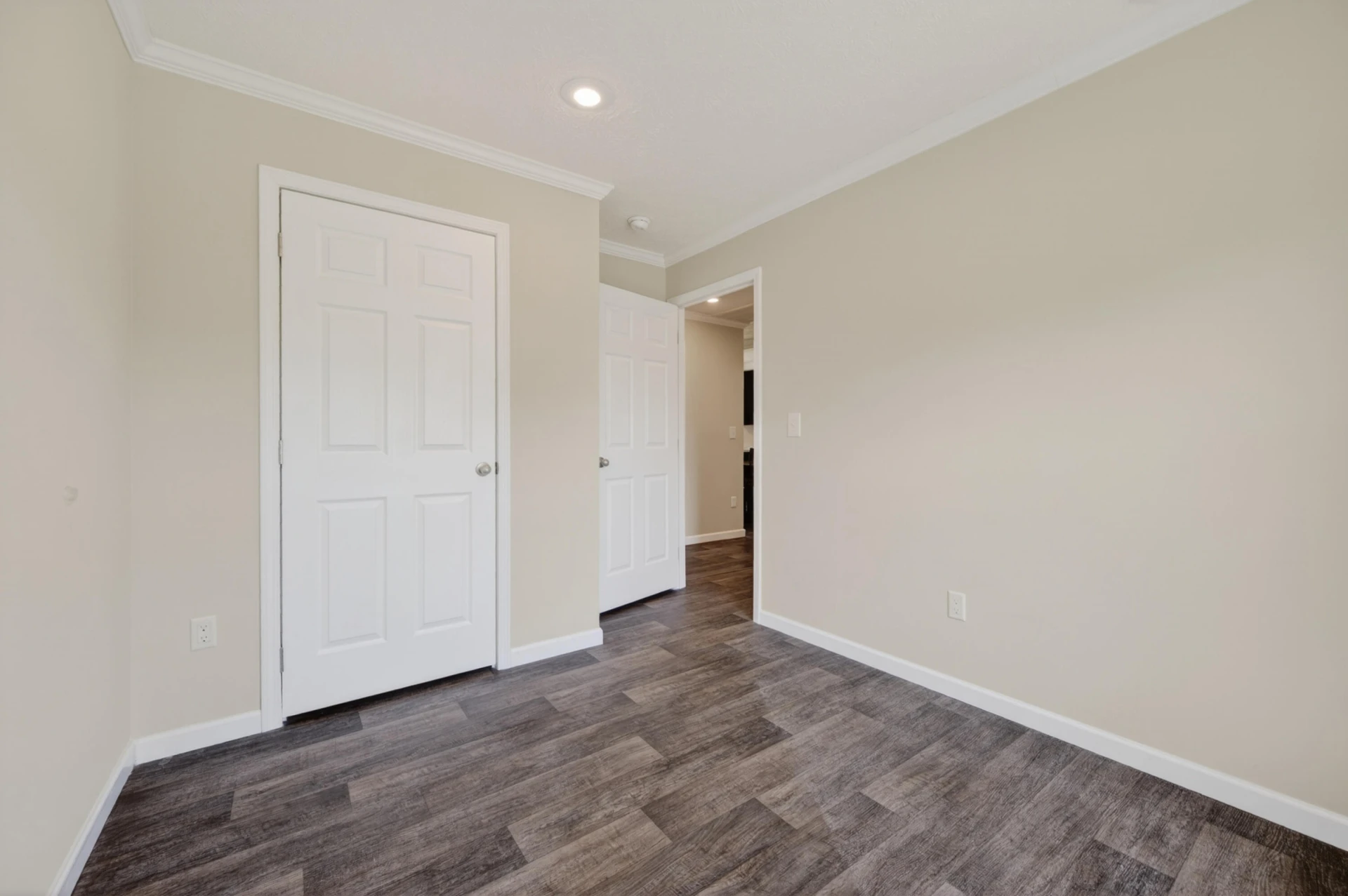 2127 Tara LN - Photo 36