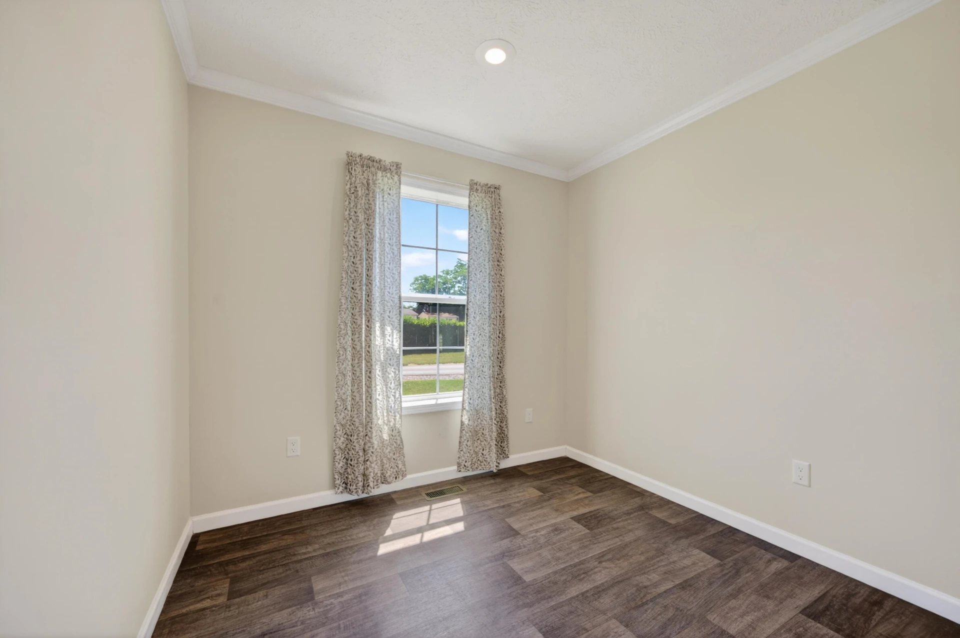 2127 Tara LN - Photo 40