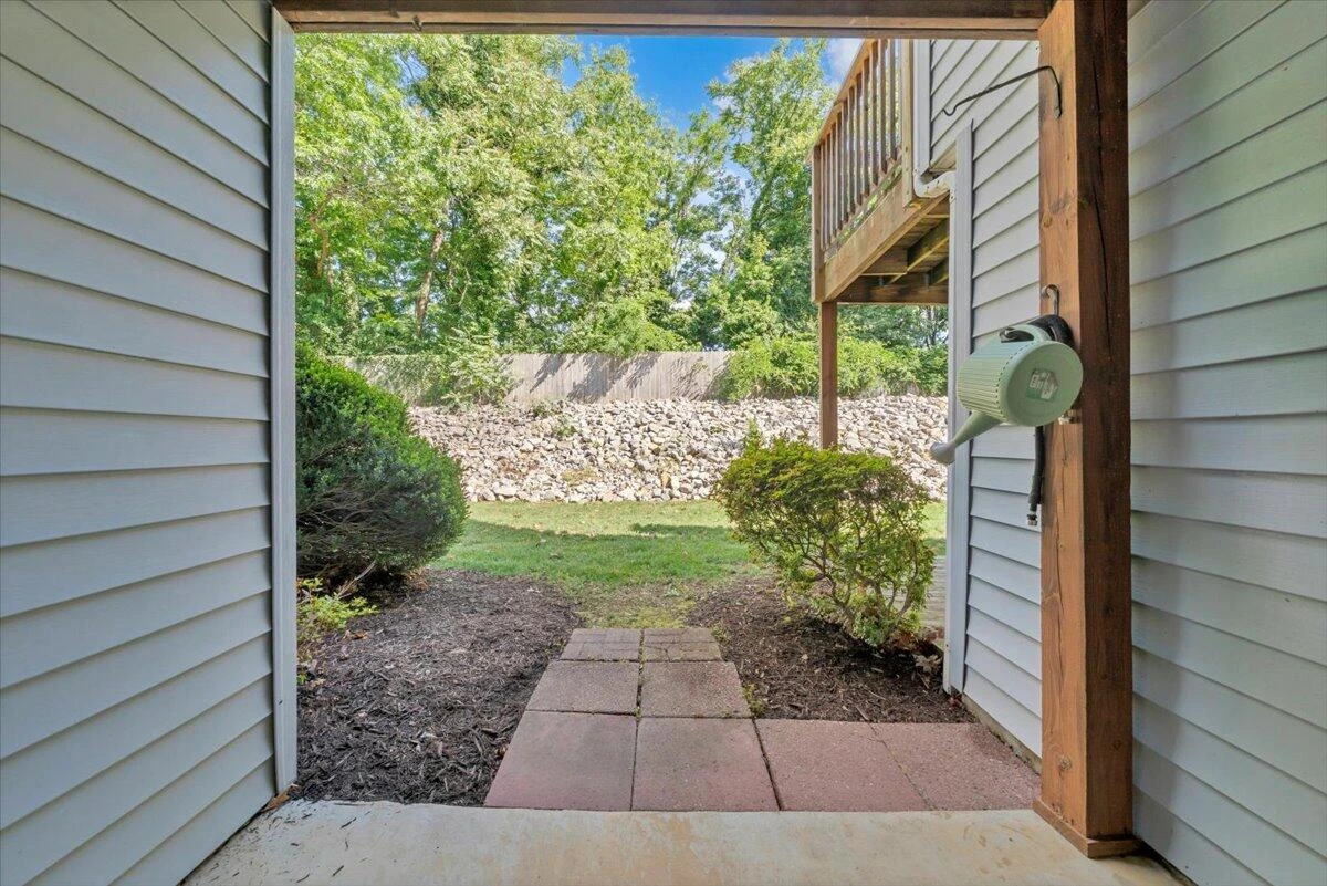 4646 Mill View CT - Photo 37