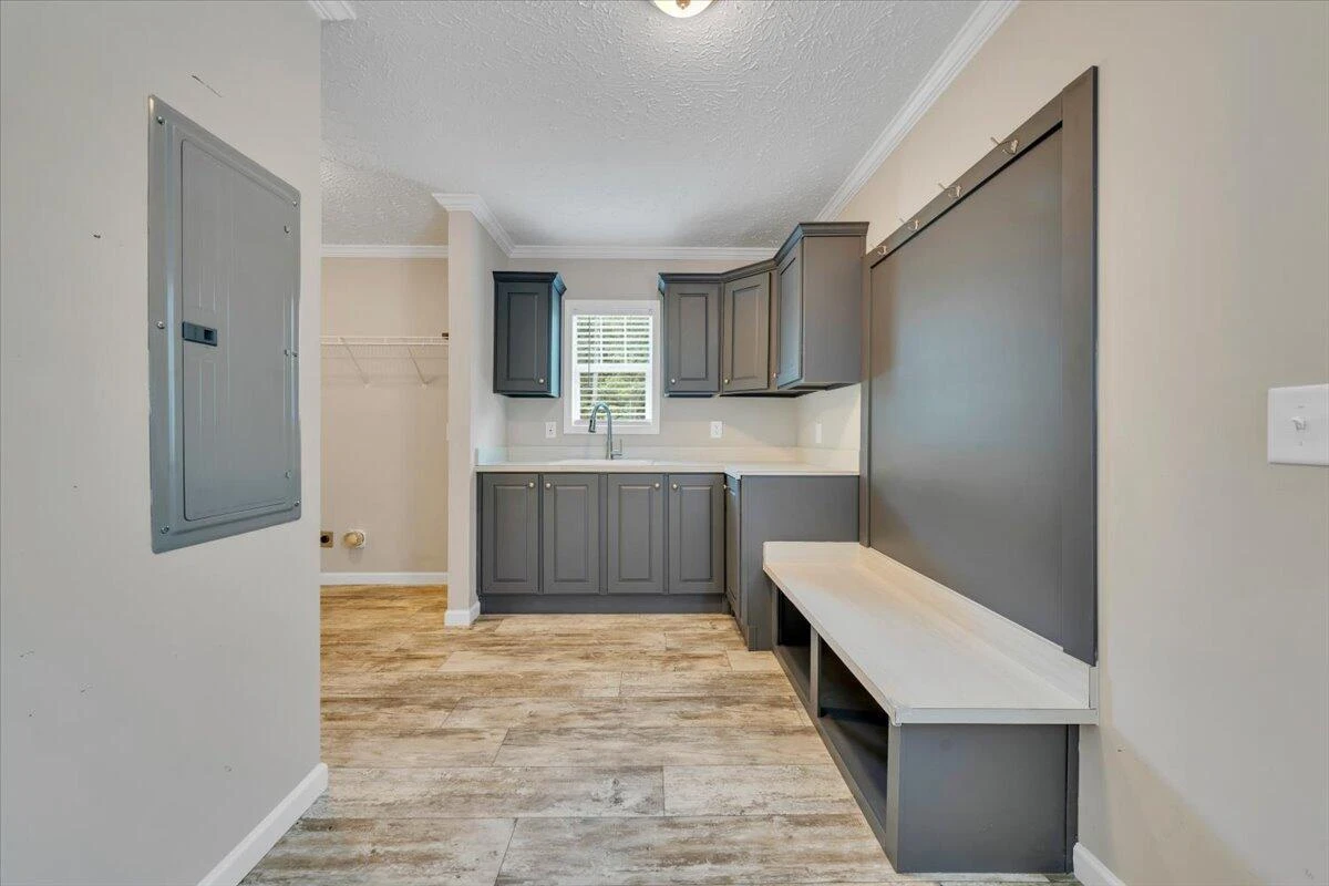 80 Strawberry Banks DR - Photo 32