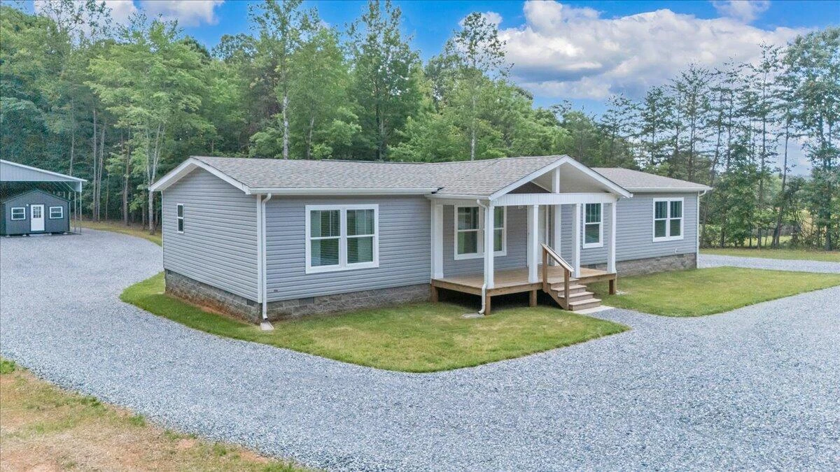 80 Strawberry Banks DR - Photo 58