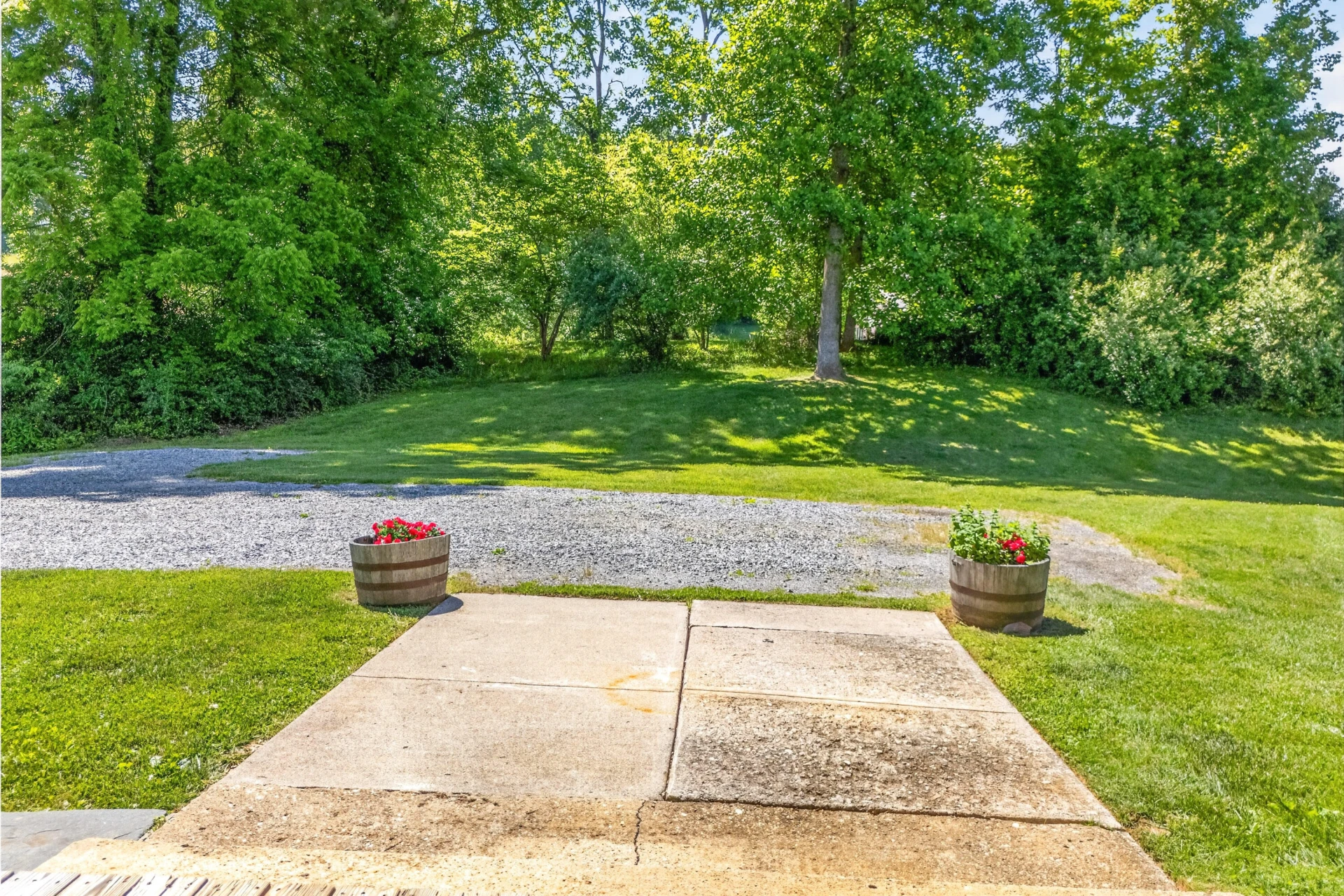 132 Christiansburg NE - Photo 41