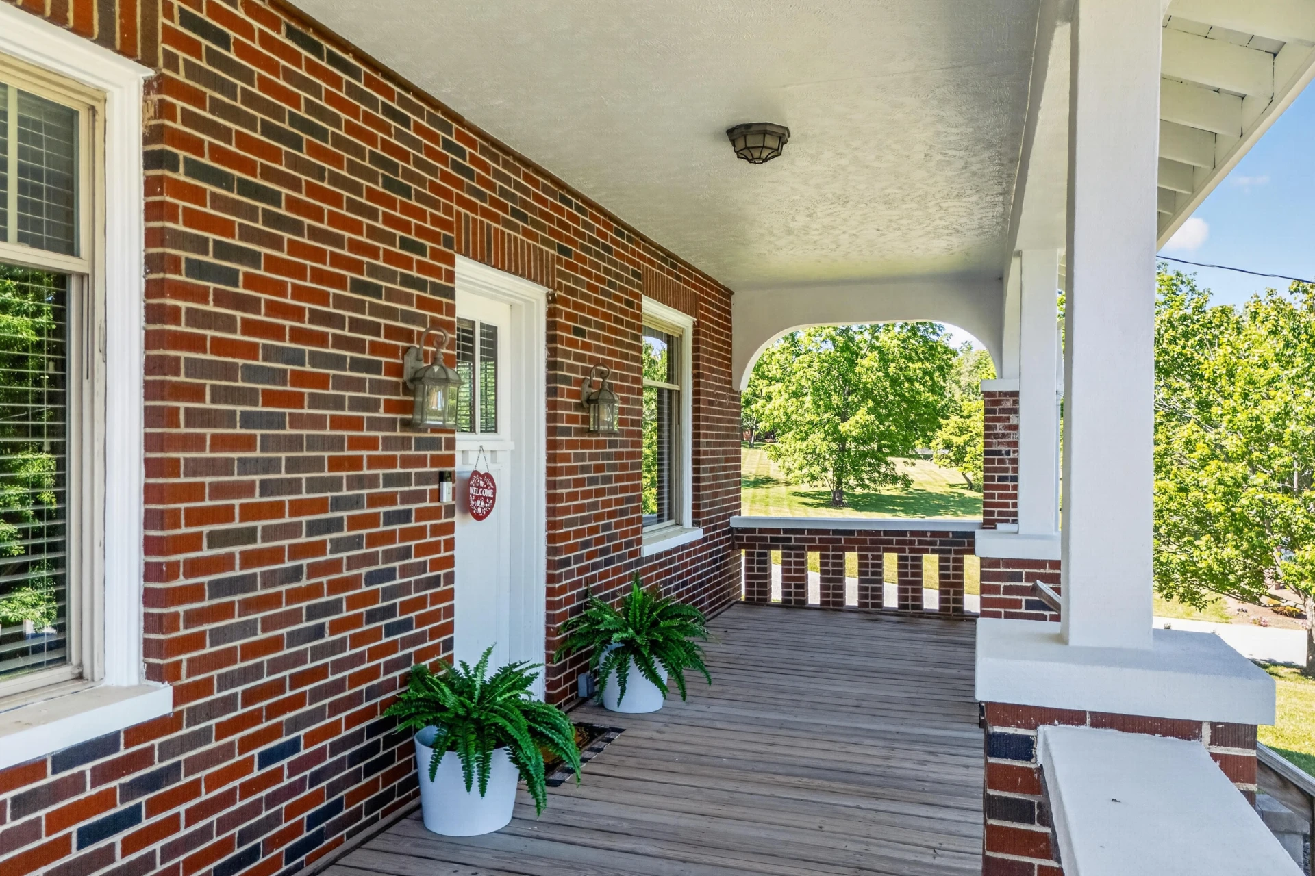 132 Christiansburg NE - Photo 6