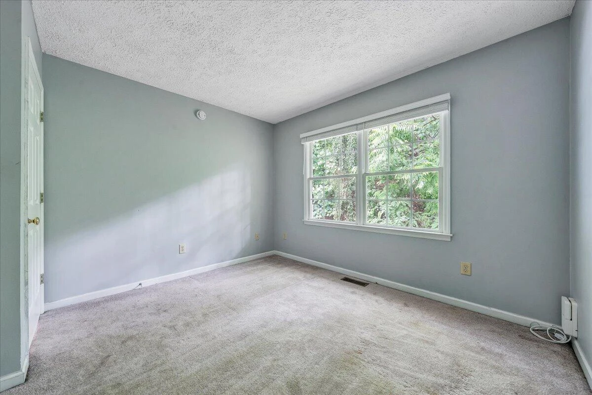 120 Upland DR - Photo 28