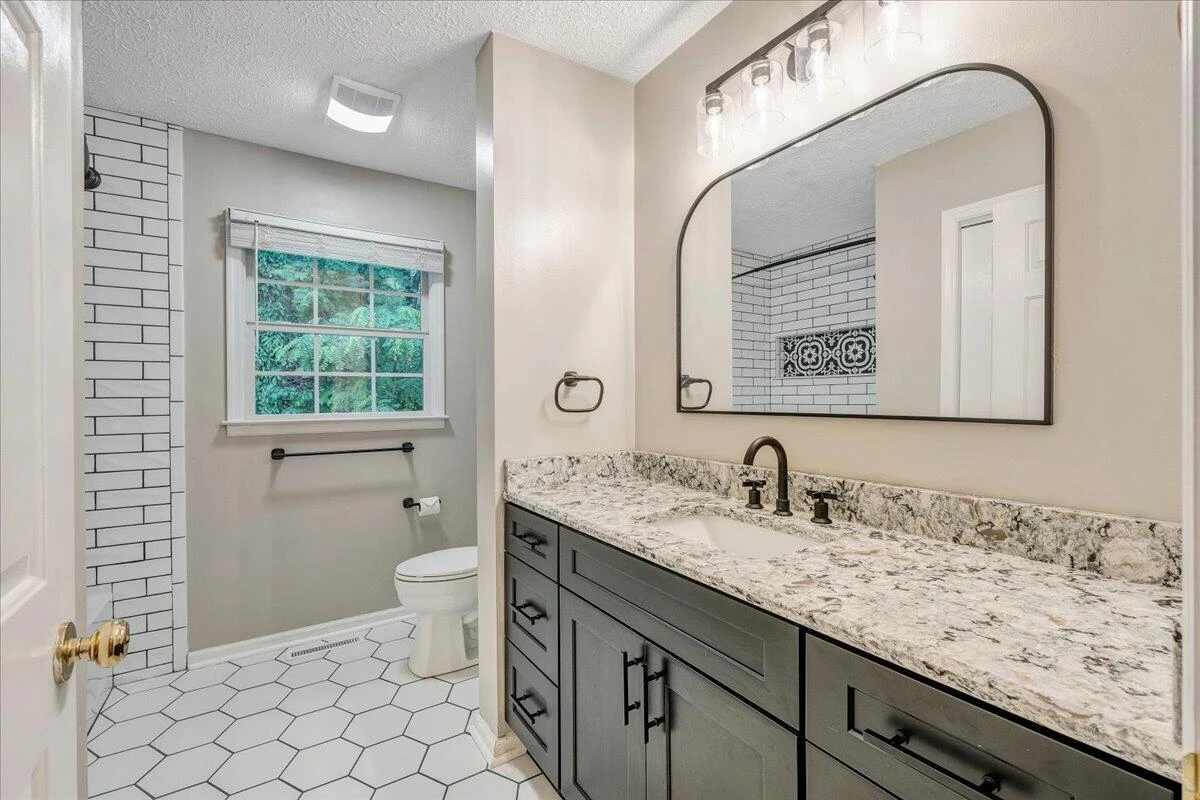 120 Upland DR - Photo 29