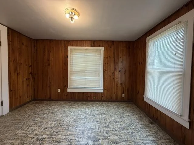 711 Central AVE - Photo 12