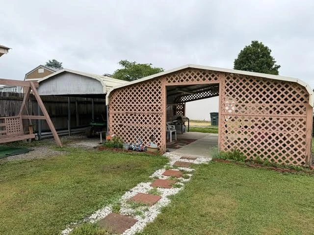 711 Central AVE - Photo 18