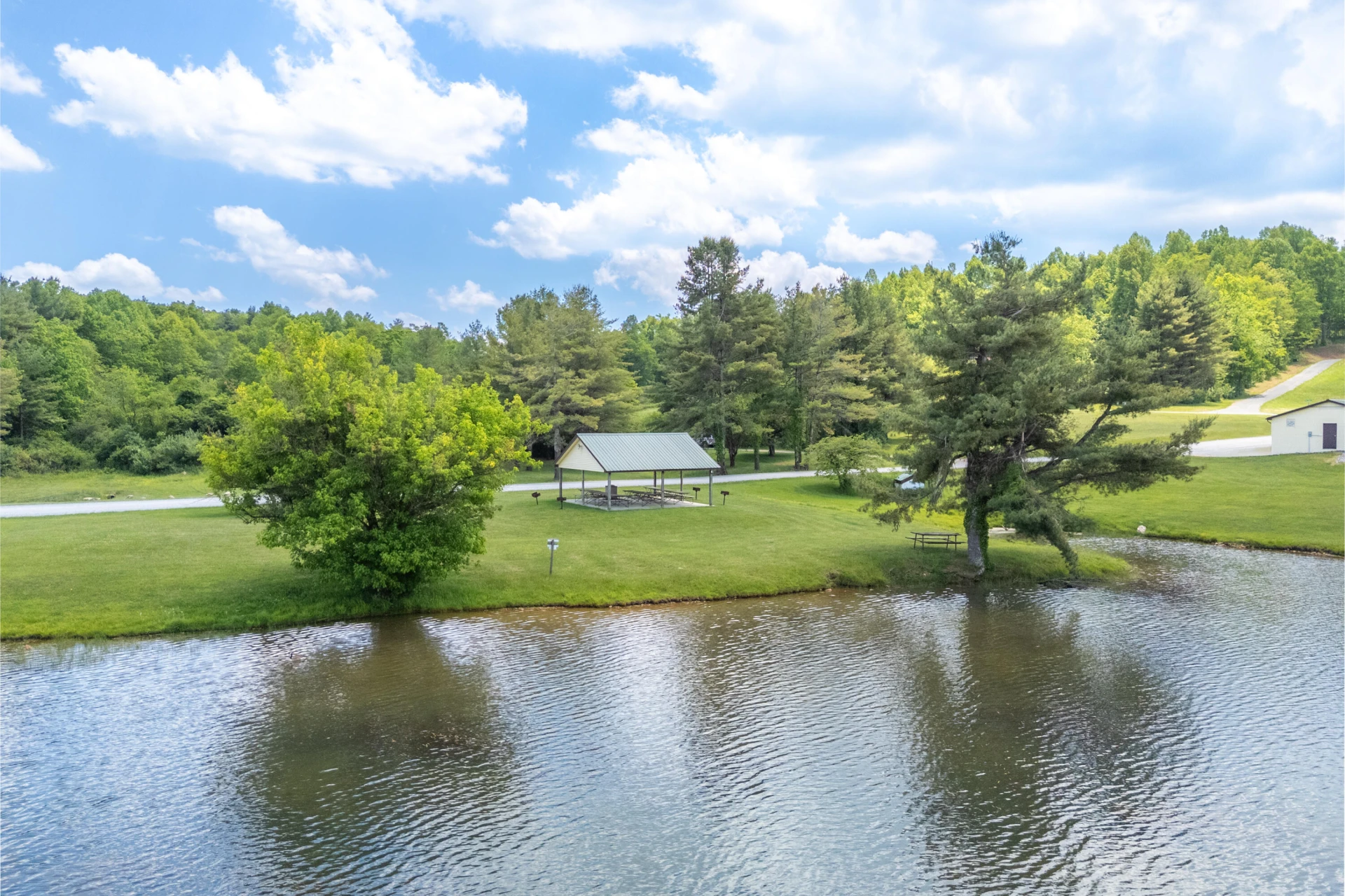 10 Doe Valley DR SE - Photo 57