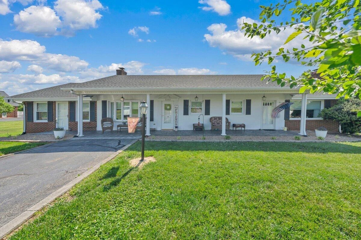 3226 Rakes RD - Photo 2