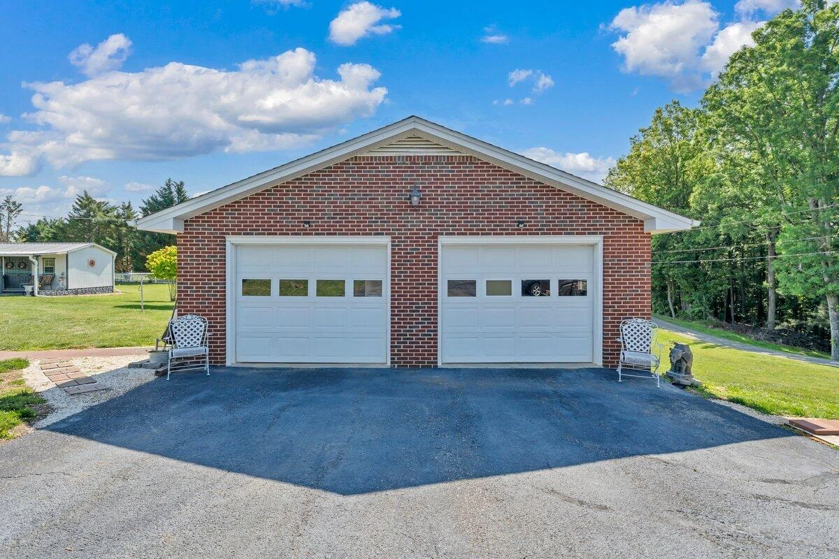 3226 Rakes RD - Photo 53