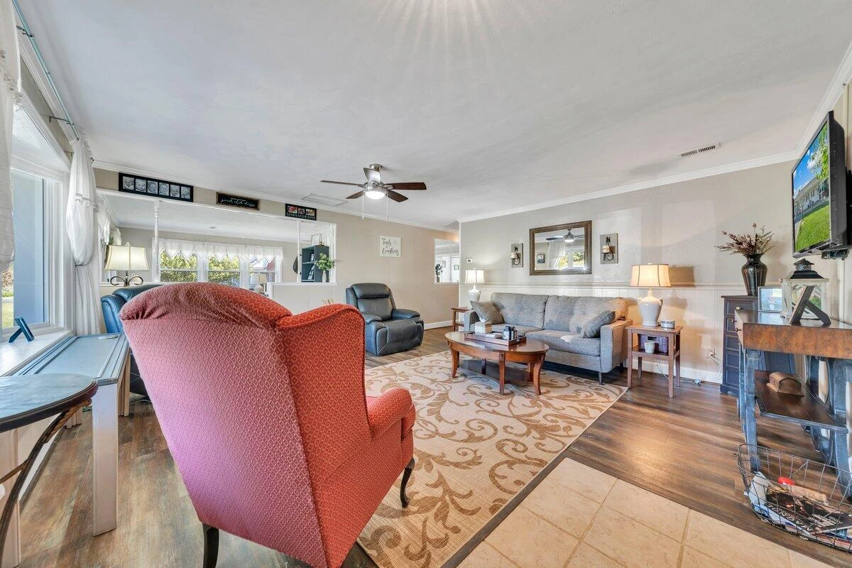 3226 Rakes RD - Photo 6