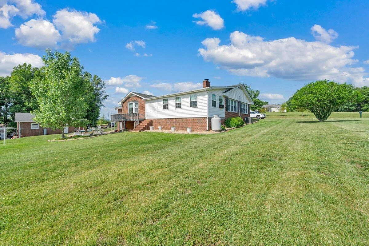 3226 Rakes RD - Photo 68