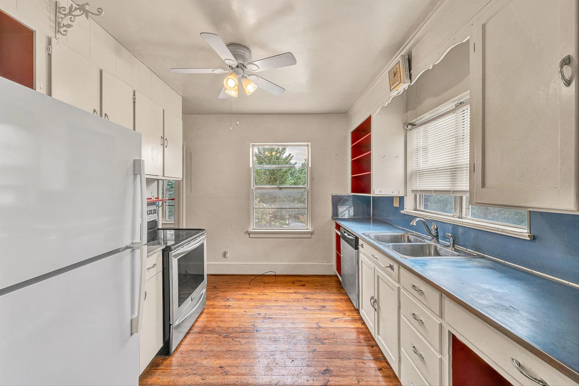 1917 Langdon RD SW - Photo 9