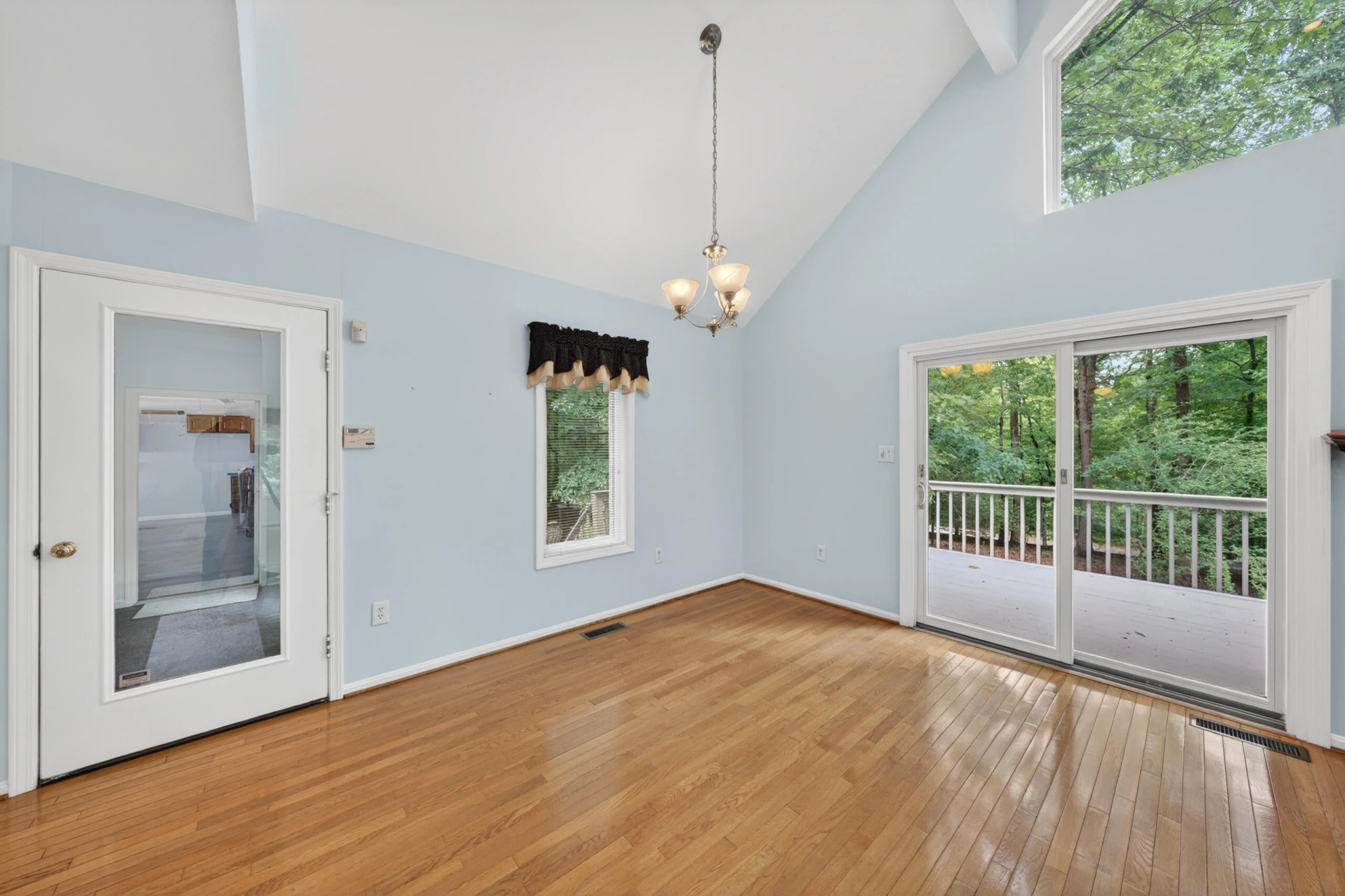 107 Creeden DR - Photo 17