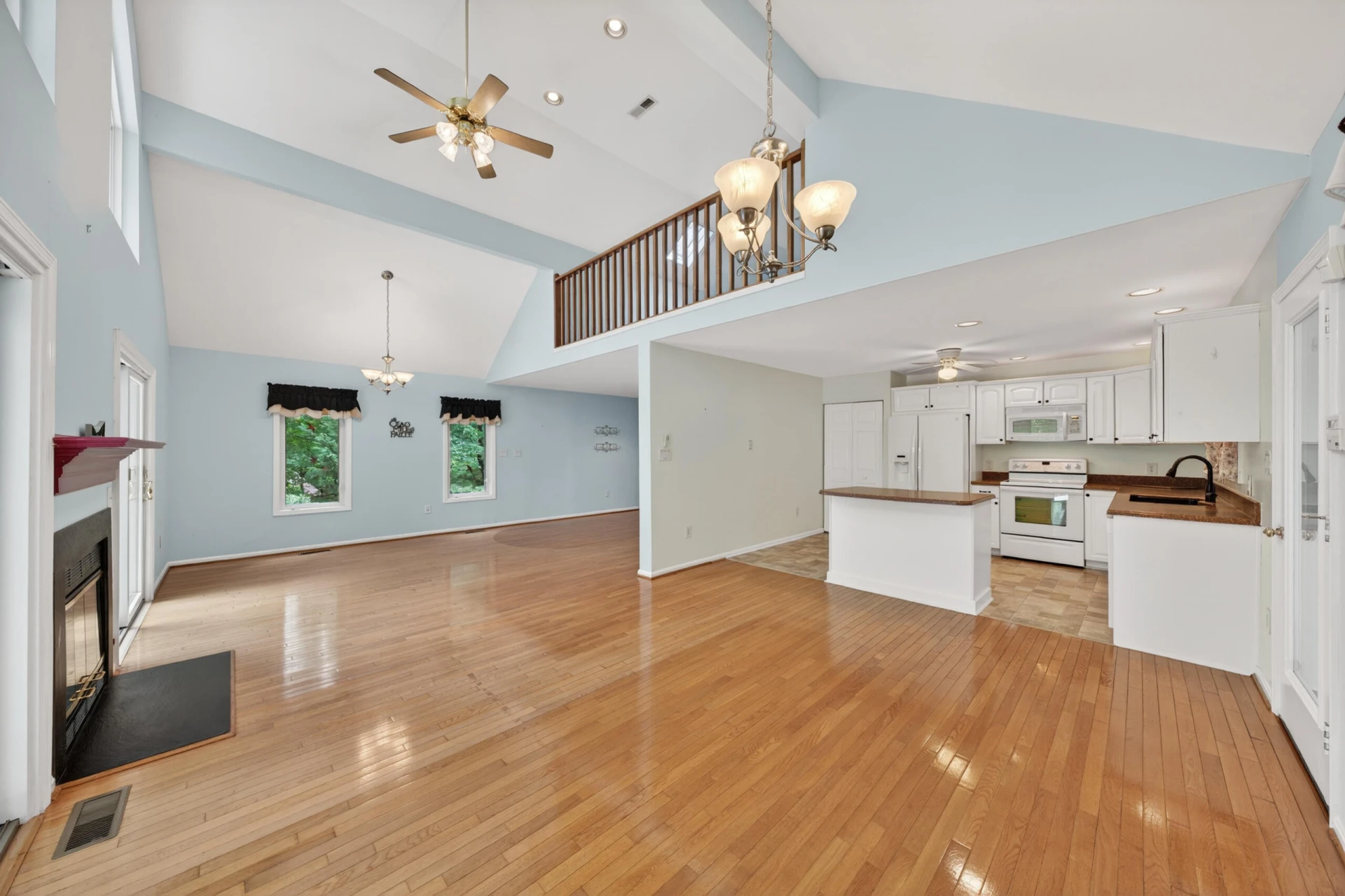 107 Creeden DR - Photo 18