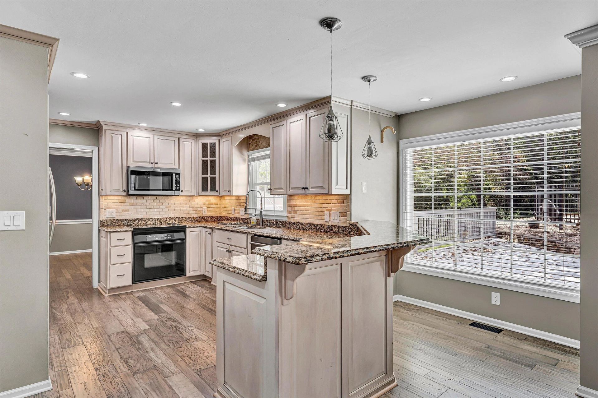 5306 Canter DR - Photo 11