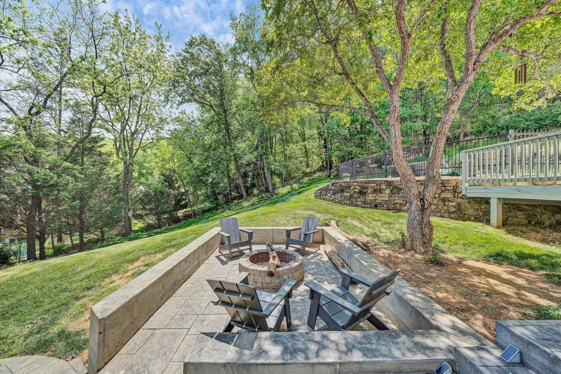 5306 Canter DR - Photo 44