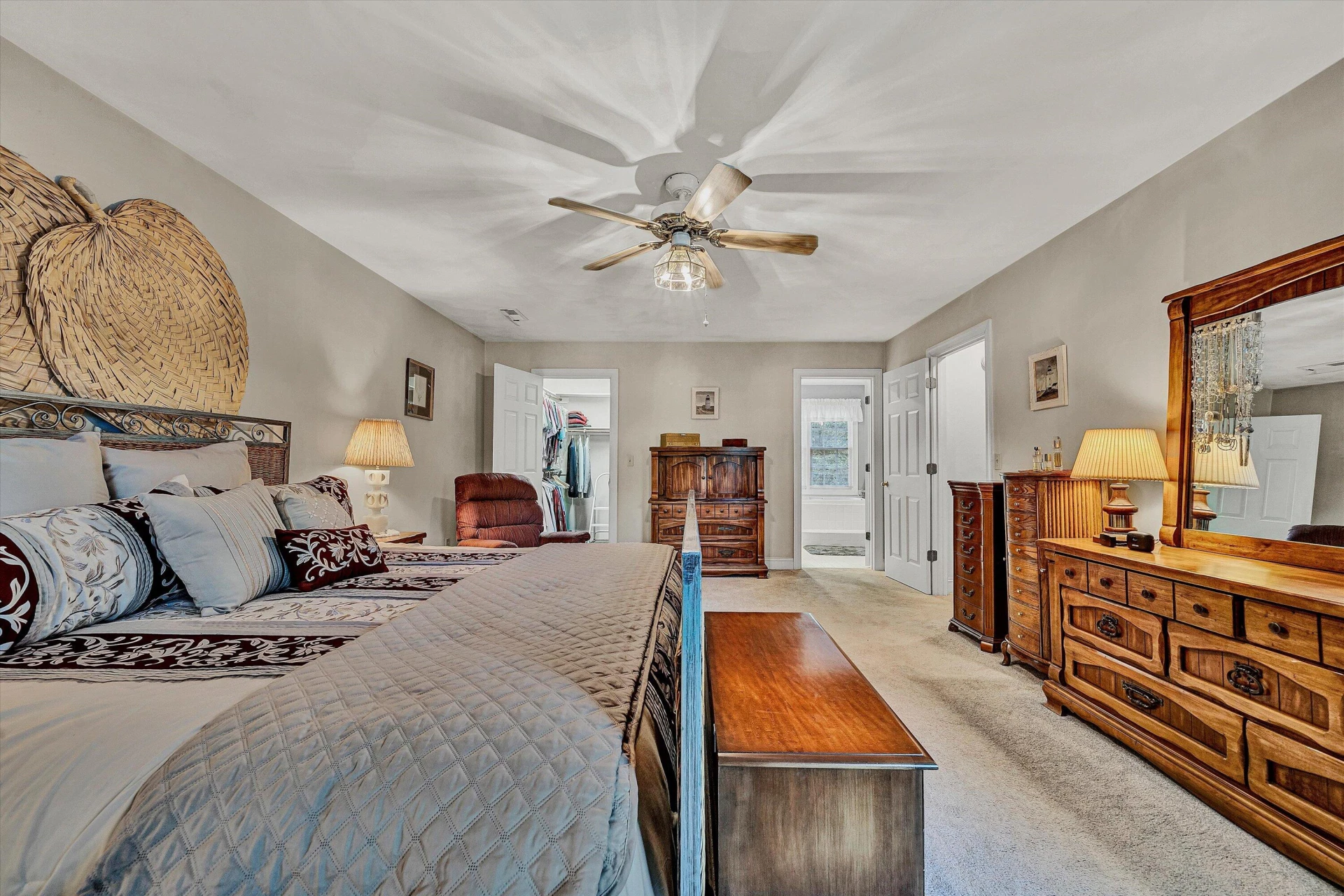 8281 Cardington DR - Photo 28