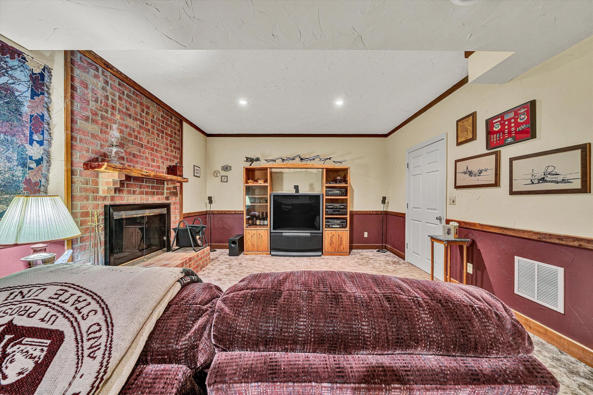 8281 Cardington DR - Photo 40