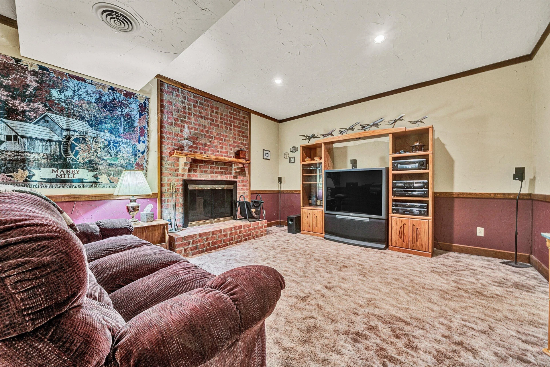 8281 Cardington DR - Photo 41