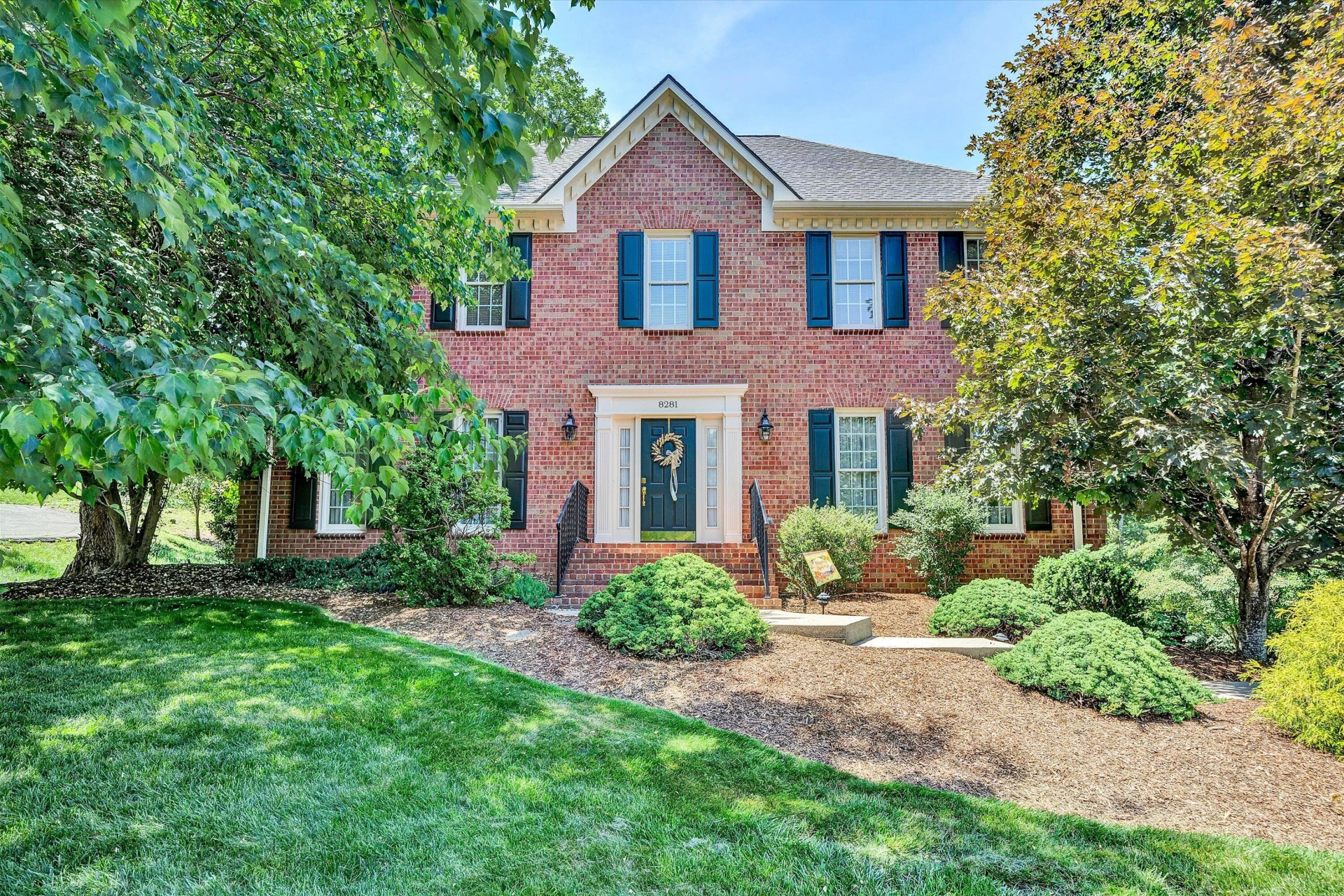 8281 Cardington DR
