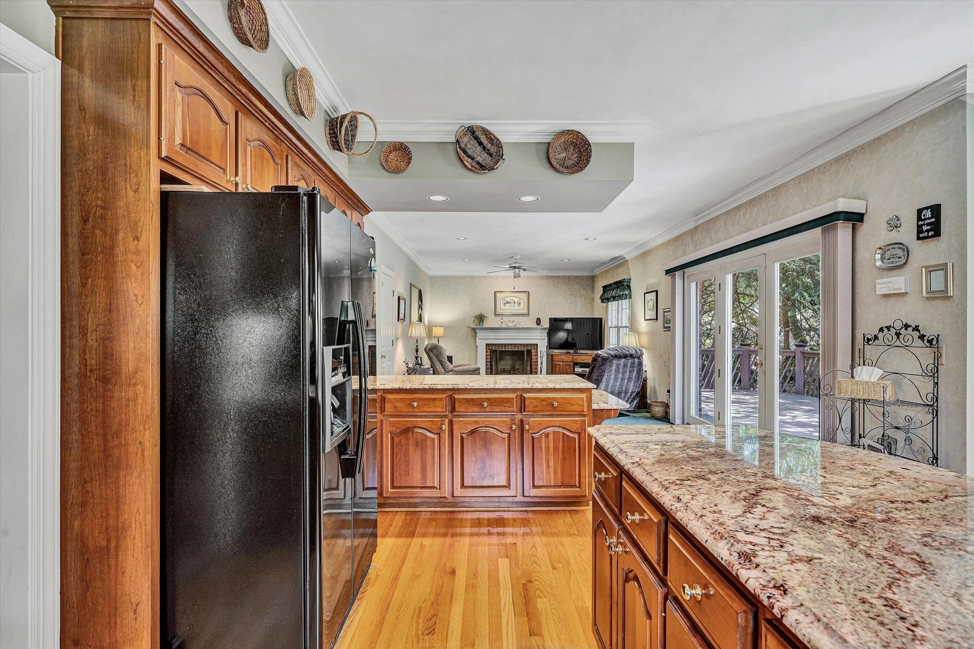 8281 Cardington DR - Photo 8