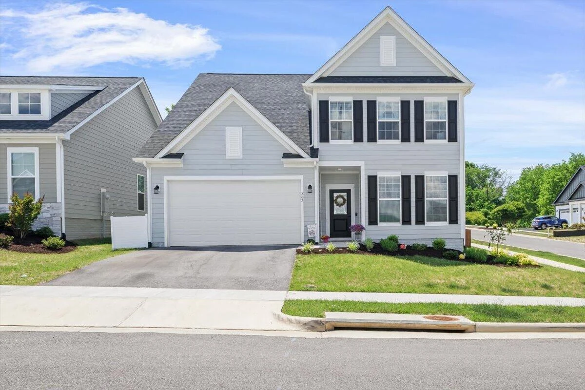 202 Georgia CT NE