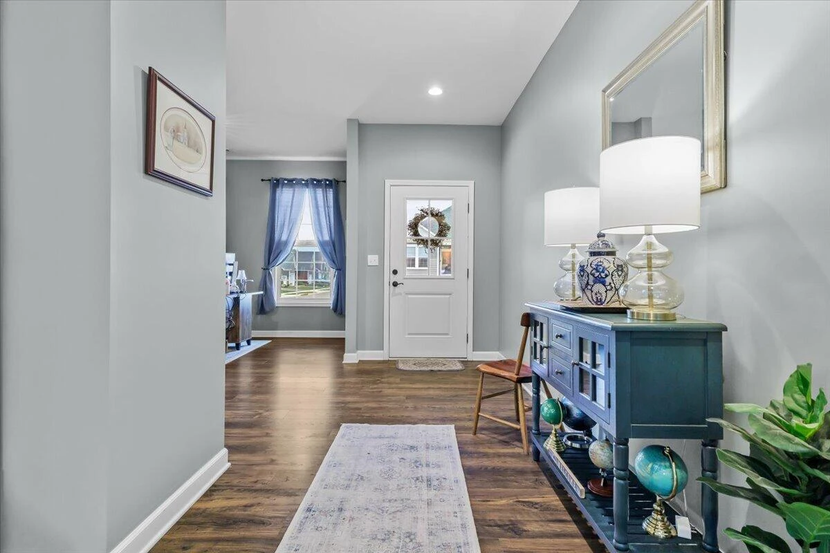 202 Georgia CT NE - Photo 12