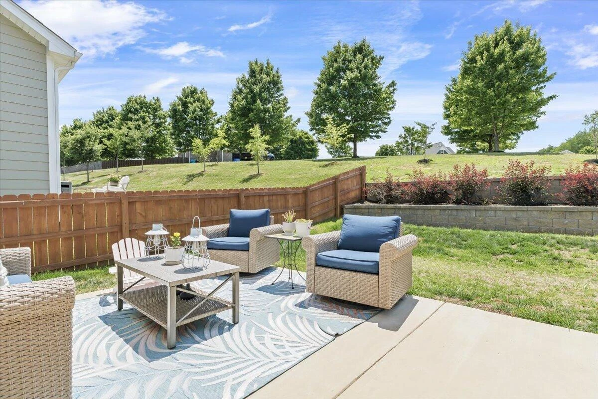 202 Georgia CT NE - Photo 27