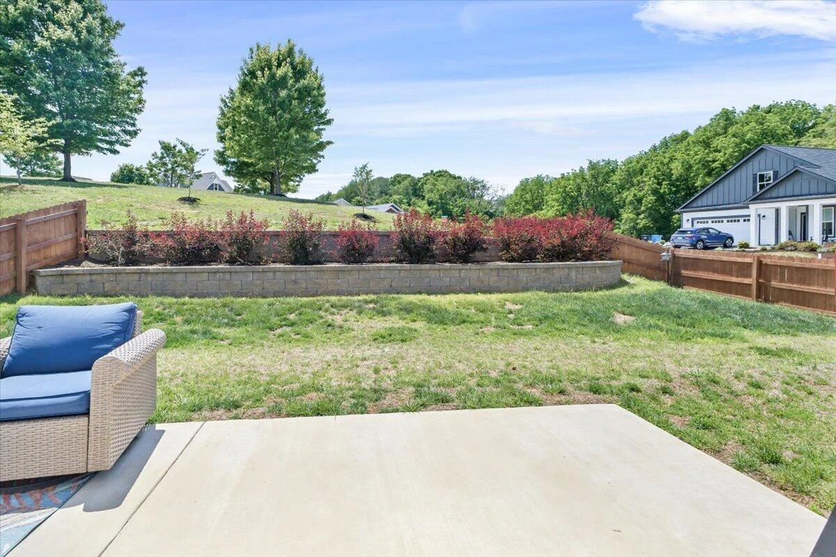 202 Georgia CT NE - Photo 28