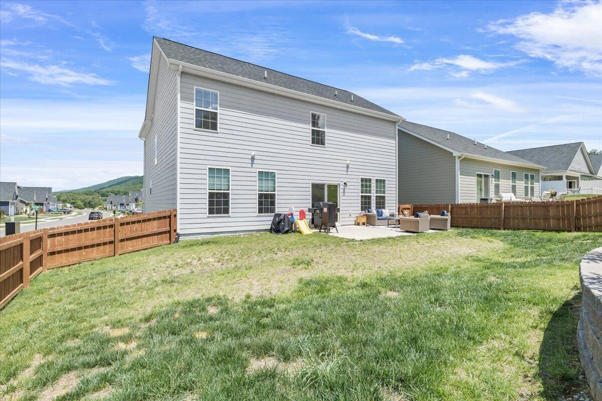 202 Georgia CT NE - Photo 30