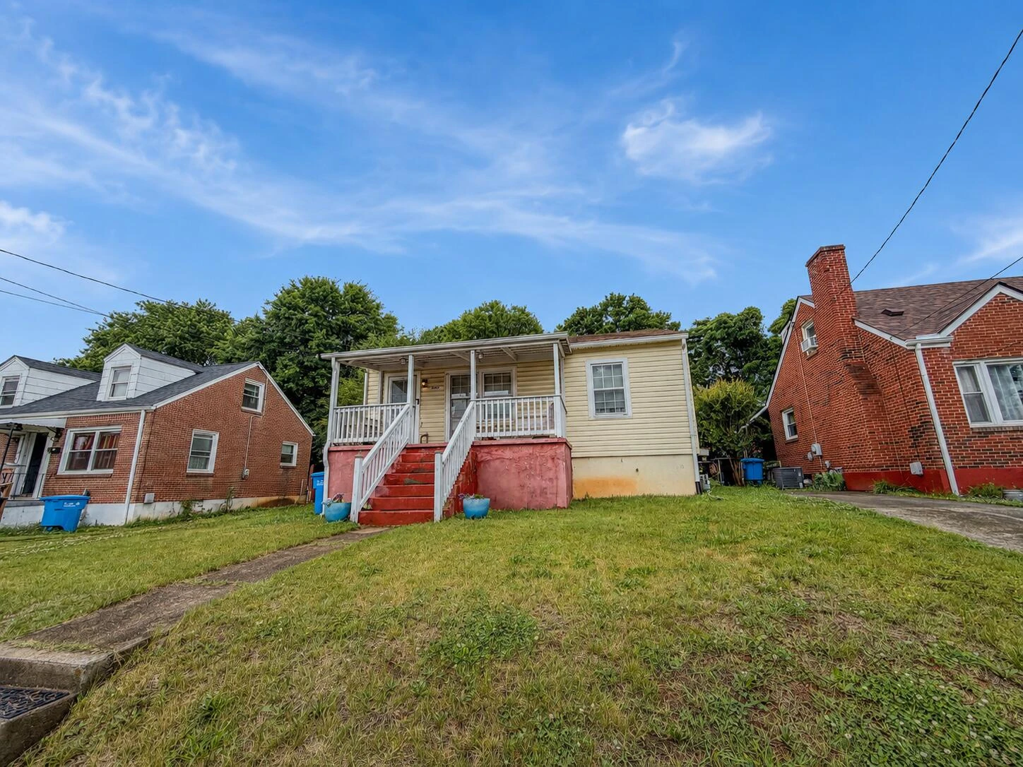 3114 Yardley DR NW