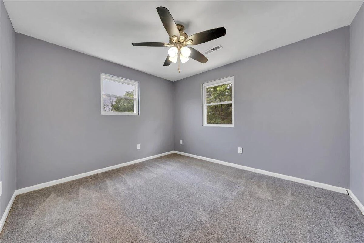 1526 Blanton AVE SE - Photo 13