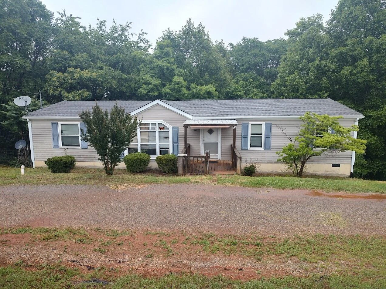2470 Hales Ford RD - Photo 2