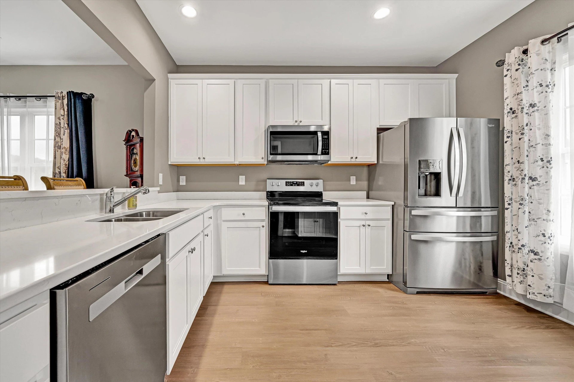 5787 Huntridge RD - Photo 15