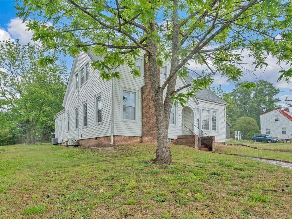 617 E Church ST E - Photo 61