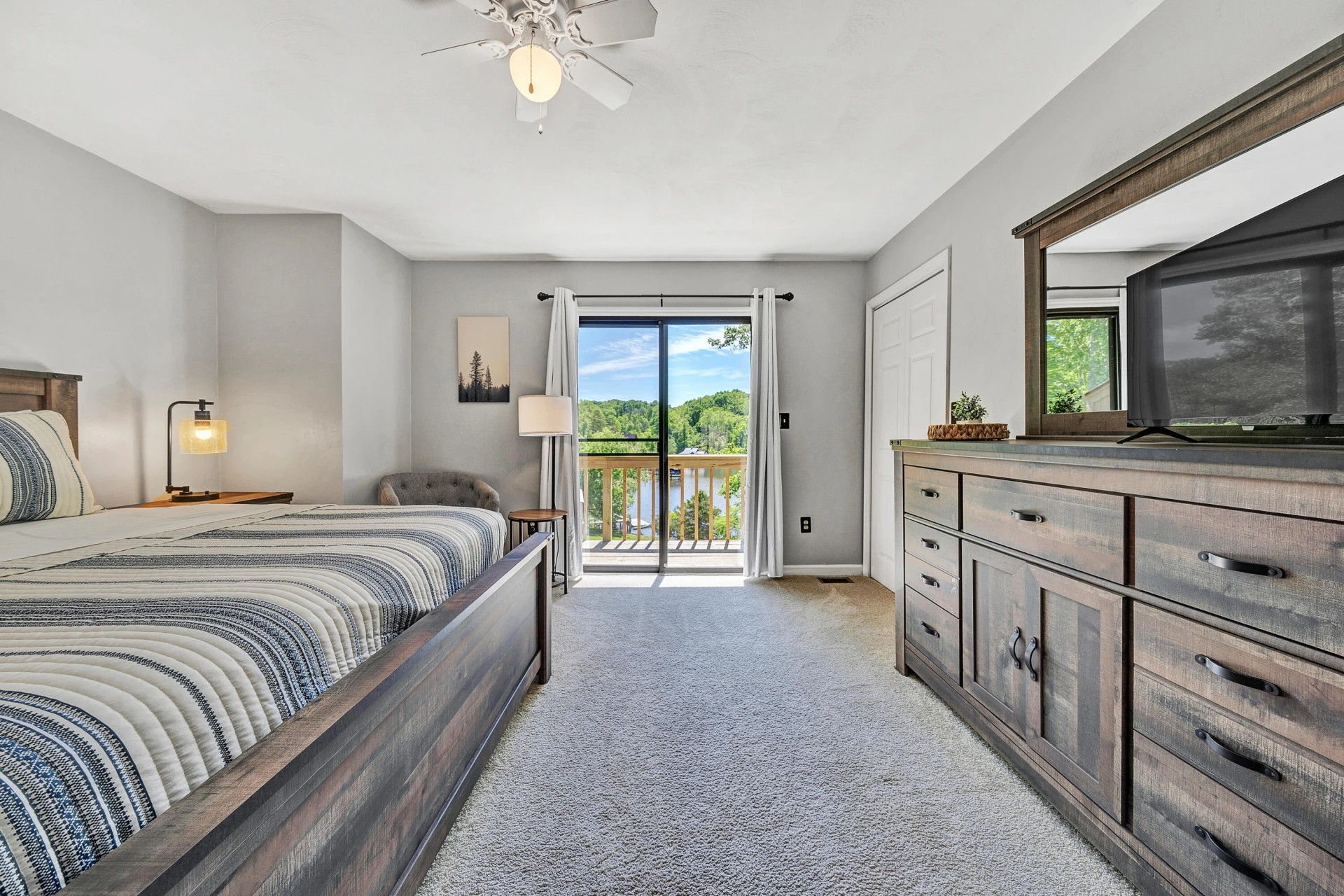 501 Harbor Ridge DR - Photo 18