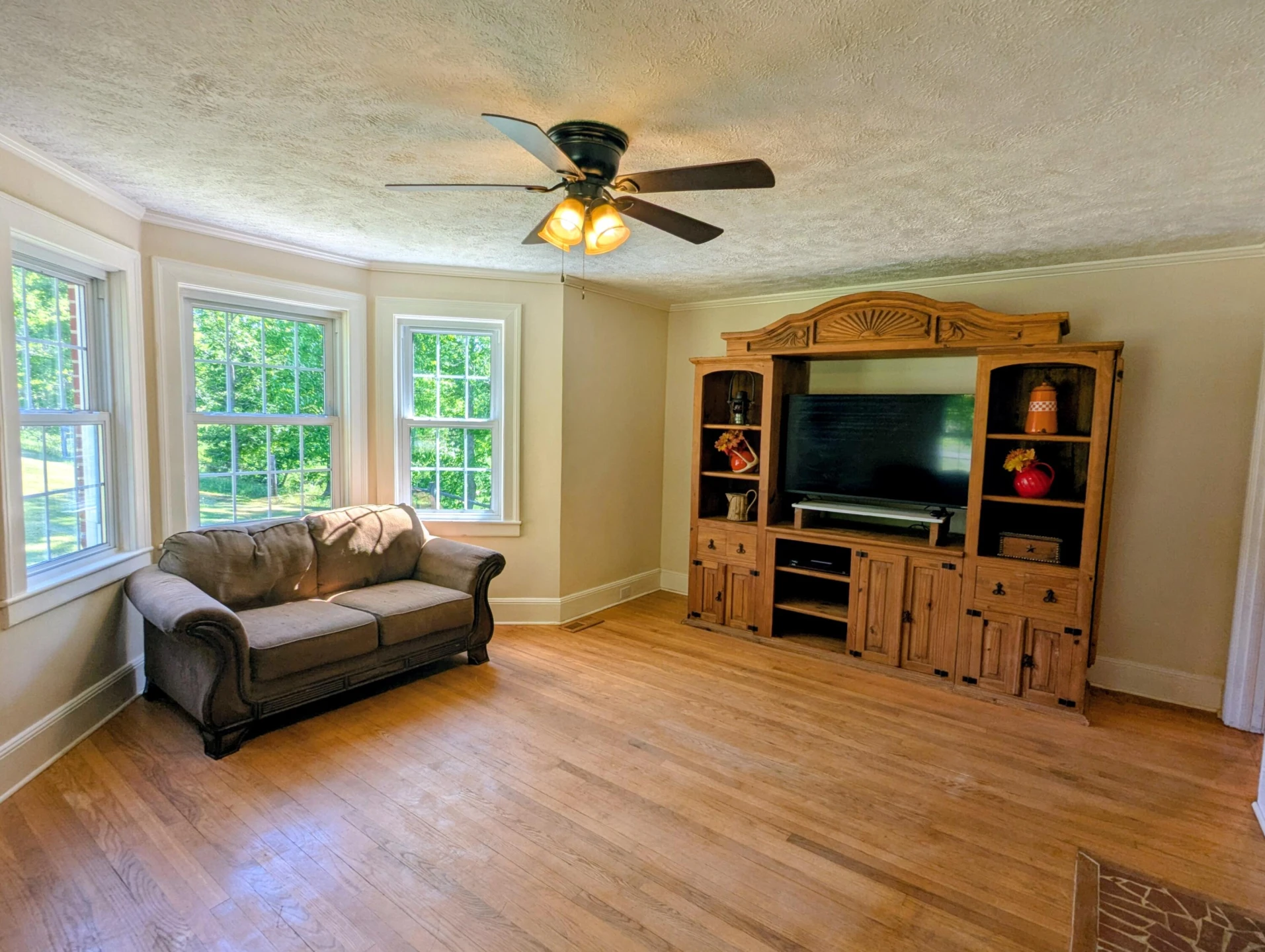 261 Newmantown RD - Photo 15