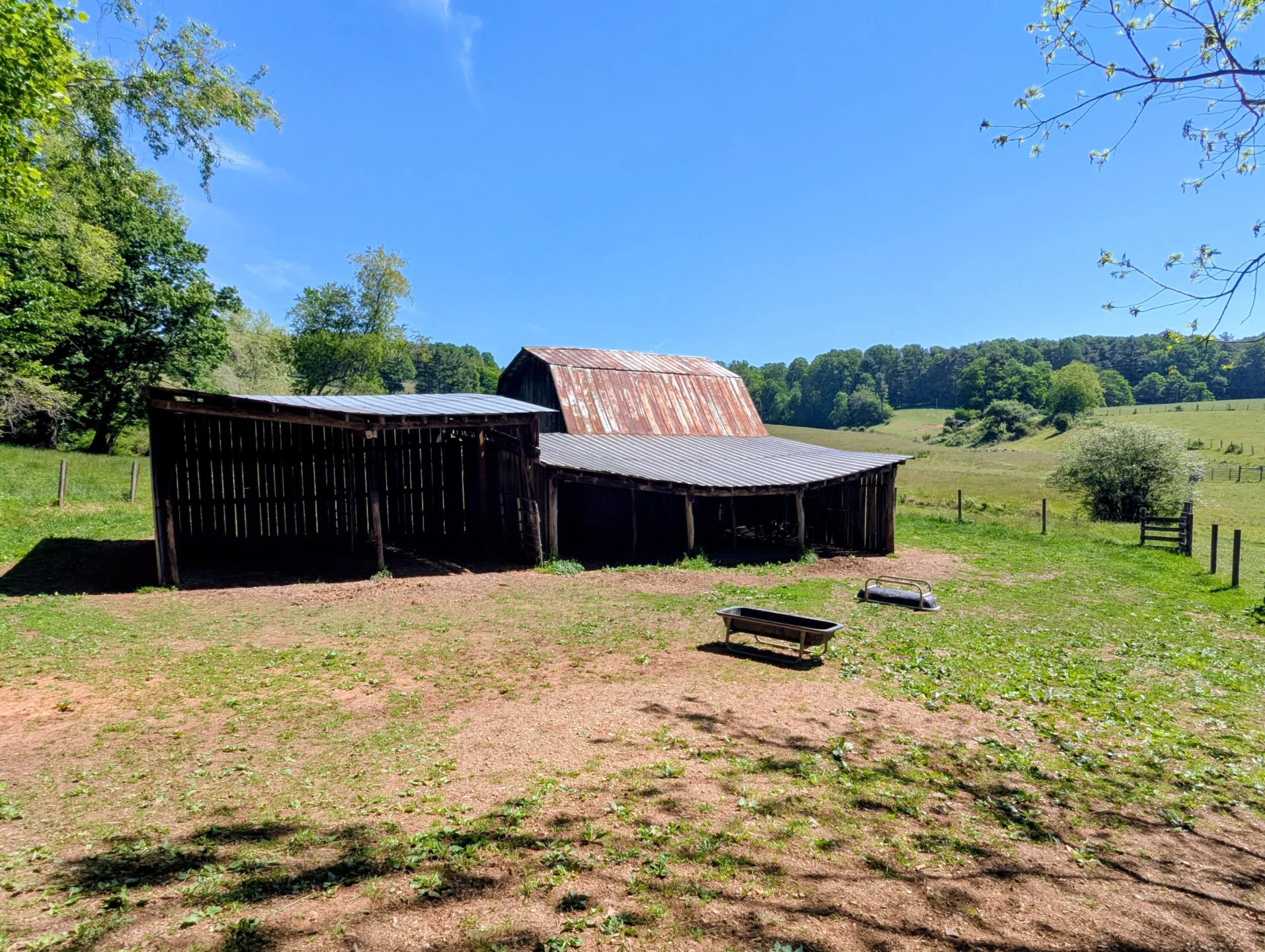 261 Newmantown RD - Photo 2