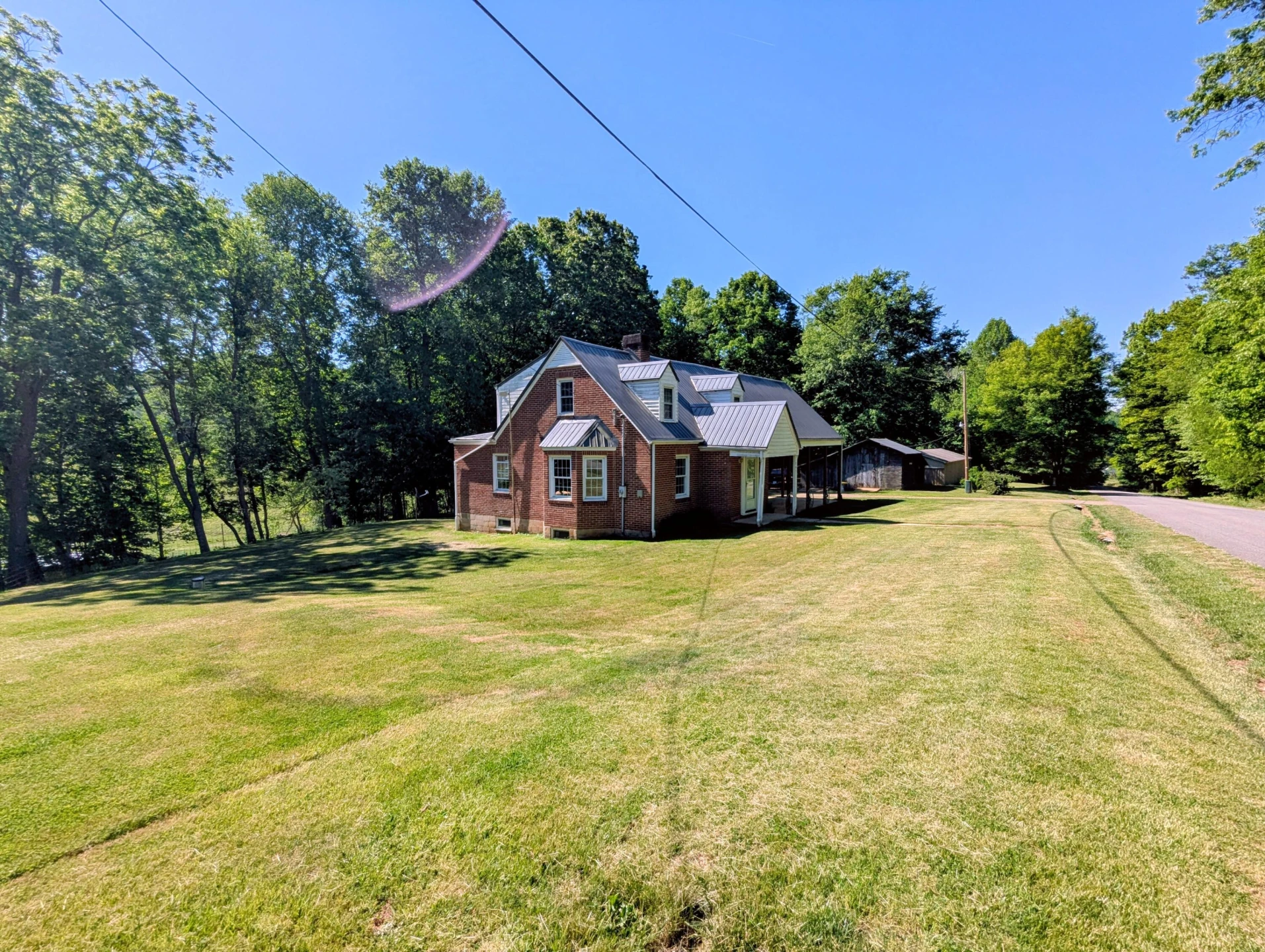 261 Newmantown RD - Photo 8